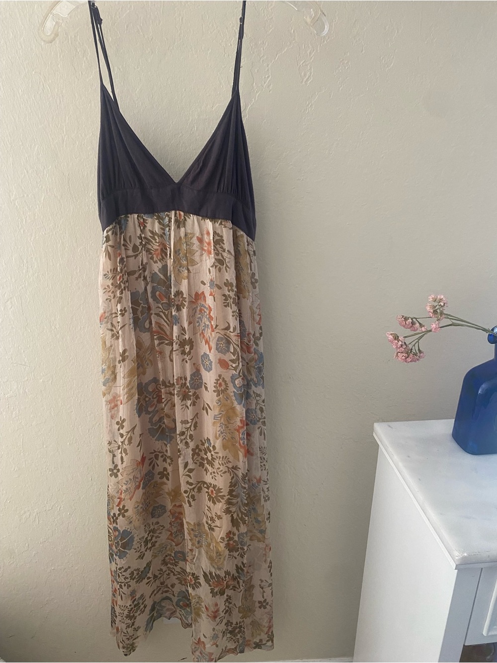 Covet brand floral Chiffon Maxi Dress with Black Bodice